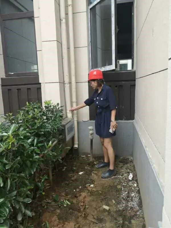 鴻坤客服部服務(wù)實(shí)拍