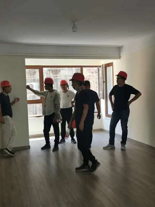 鴻坤客服部服務(wù)實(shí)拍